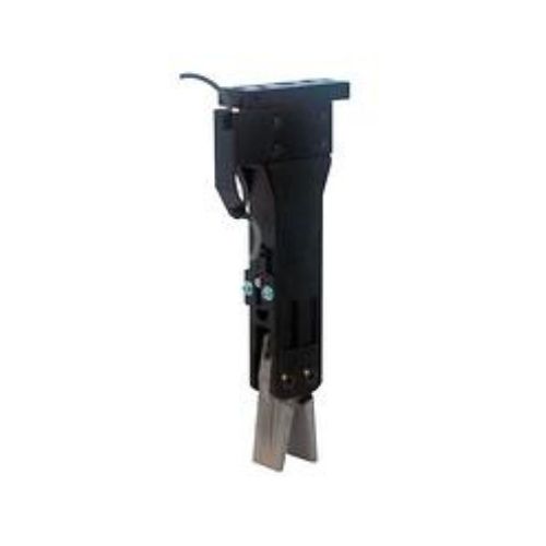 成形品取出機用ツメ｜アタッチメント｜射出成形の周辺機器｜株式